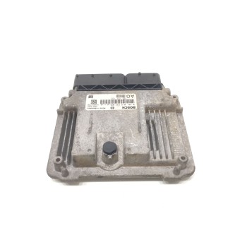 Recambio de centralita motor uce para opel vectra c berlina cosmo referencia OEM IAM 0281012533  