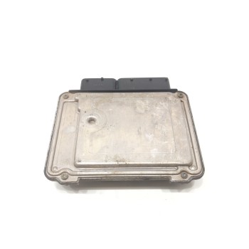 Recambio de centralita motor uce para opel vectra c berlina cosmo referencia OEM IAM 0281012533  