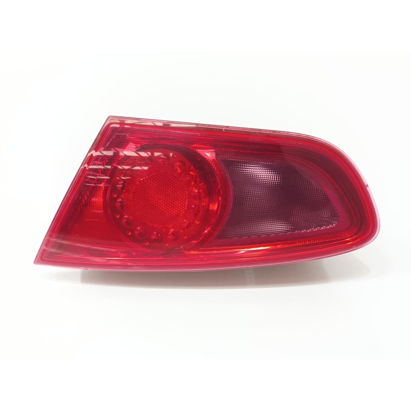 Recambio de piloto trasero derecho interior para seat leon (1p1) reference referencia OEM IAM 89320301  