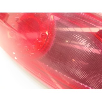 Recambio de piloto trasero derecho interior para seat leon (1p1) reference referencia OEM IAM 89320301  