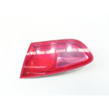 Recambio de piloto trasero derecho interior para seat leon (1p1) reference referencia OEM IAM 89320301  
