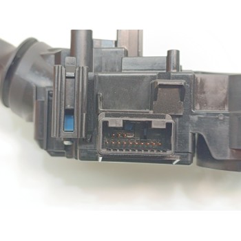 Recambio de mando luces para toyota rav 4 advance hybrid referencia OEM IAM 3325017F744  