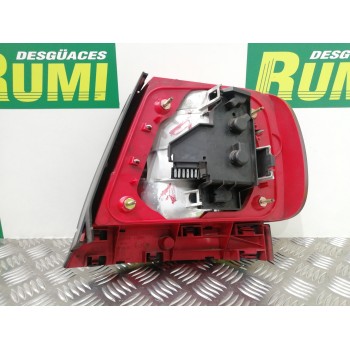 Recambio de piloto trasero izquierdo para audi a4 berlina (b5) 1.9 tdi referencia OEM IAM   