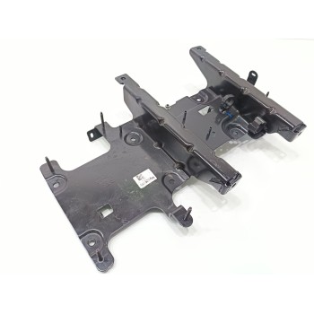 Recambio de soporte bateria para opel corsa f e gs referencia OEM IAM 9841537880  