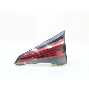 PILOTO TRASERO DERECHO INTERIOR 8158042031 