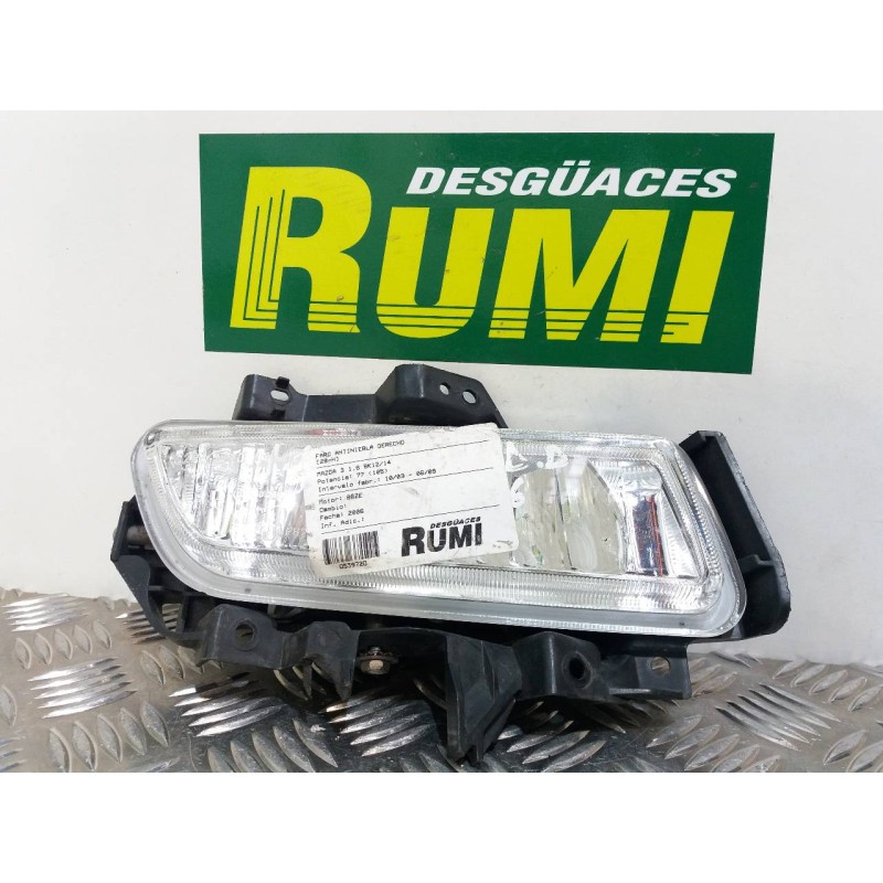 Recambio de faro antiniebla derecho para mazda 3 berlina (bk) 1.6 crdt active+ referencia OEM IAM   