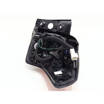 Recambio de piloto trasero izquierdo para toyota rav 4 advance hybrid referencia OEM IAM 8156042201  