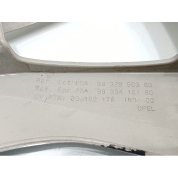 Recambio de tapacubos para opel corsa f e gs referencia OEM IAM 39182178  