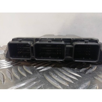Recambio de centralita motor uce para renault scenic ii confort authentique referencia OEM IAM 0281011390 8200310863 8200349846