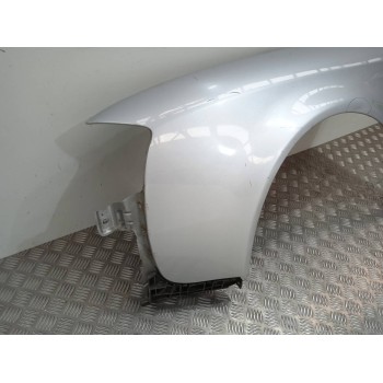 Recambio de aleta delantera izquierda para audi a6 avant (4b5) referencia OEM IAM   