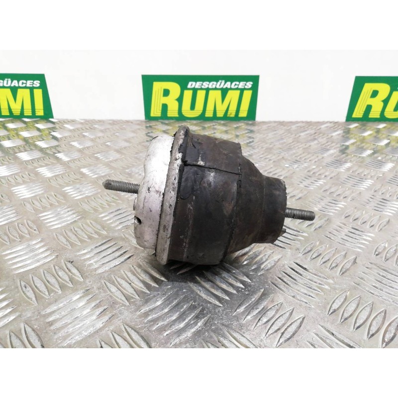 Recambio de soporte motor para volkswagen passat berlina (3b2) básico referencia OEM IAM   