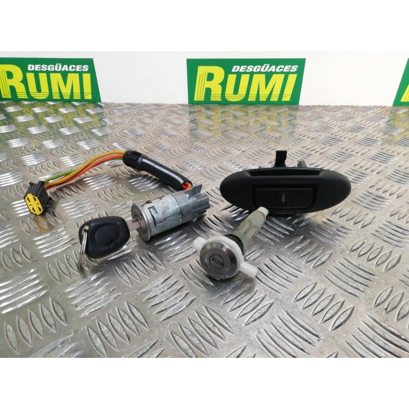 Recambio de juego bombines para renault megane i fase 2 classic (la..) 1.4 16v expression referencia OEM IAM   