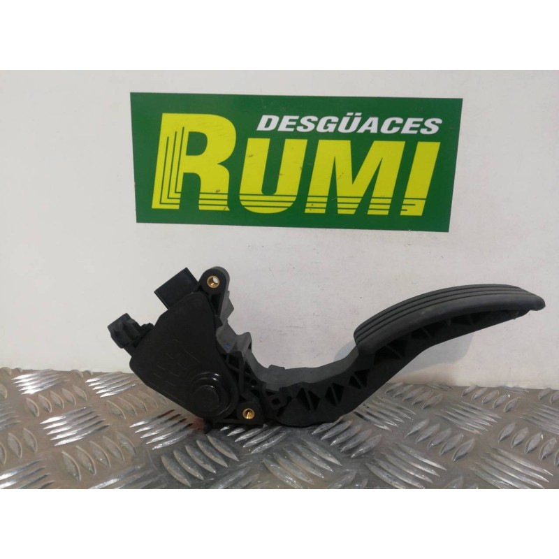 Recambio de potenciometro pedal para renault megane iii berlina 5 p dynamique referencia OEM IAM 180020022R  