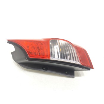 Recambio de piloto trasero derecho para renault scenic ii privilege referencia OEM IAM 8200474327B  