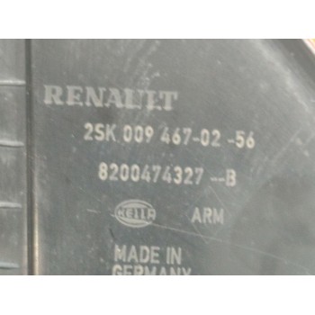 Recambio de piloto trasero derecho para renault scenic ii privilege referencia OEM IAM 8200474327B  