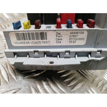 Recambio de caja reles / fusibles para fiat stilo (192) 1.6 16v referencia OEM IAM 46846104 A22311909 