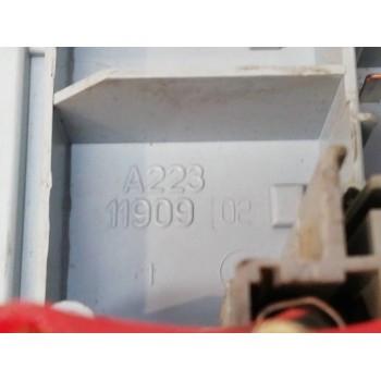 Recambio de caja reles / fusibles para fiat stilo (192) 1.6 16v referencia OEM IAM 46846104 A22311909 