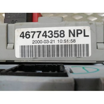 Recambio de caja reles / fusibles para fiat punto berlina (188) 1.2 8v referencia OEM IAM 46774358NPL 46774358 406626