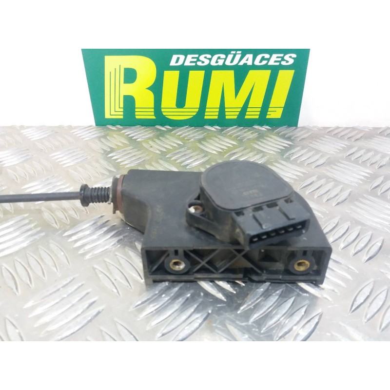Recambio de potenciometro pedal para renault clio ii fase i (b/cbo) 1.2 16v alize referencia OEM IAM 7700431918  