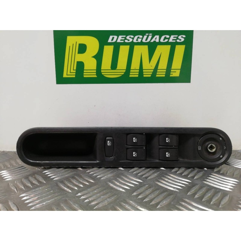 Recambio de mando elevalunas delantero izquierdo para renault espace iv (jk0) authentique referencia OEM IAM 8200519355  
