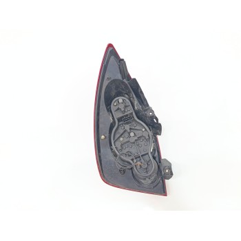 Recambio de piloto trasero derecho para nissan primera berlina (p12) acenta referencia OEM IAM   