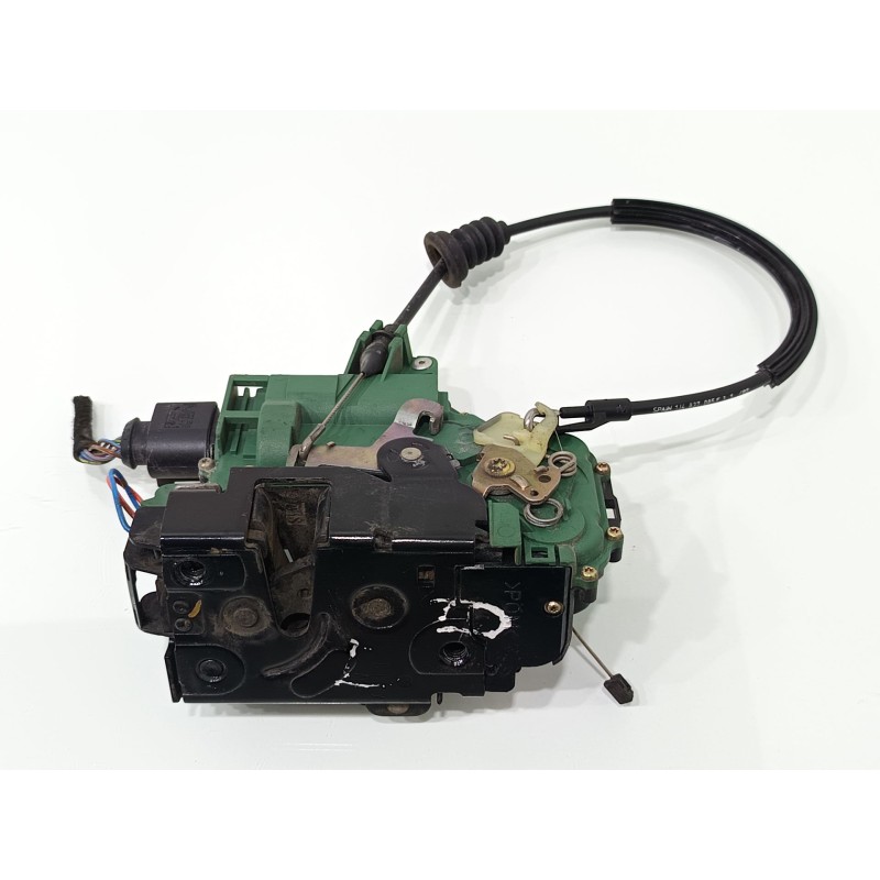 Recambio de cerradura puerta delantera derecha para volkswagen bora berlina (1j2) conceptline referencia OEM IAM 3B1837016AD  