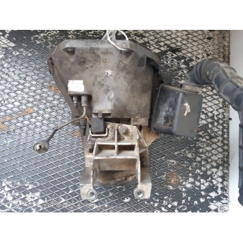 Recambio de caja cambios para ford fiesta berlina (dx) básico referencia OEM IAM 96WT7F096DB  