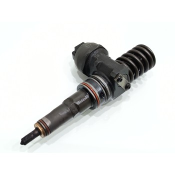 Recambio de inyector para volkswagen bora berlina (1j2) conceptline referencia OEM IAM 038130073  