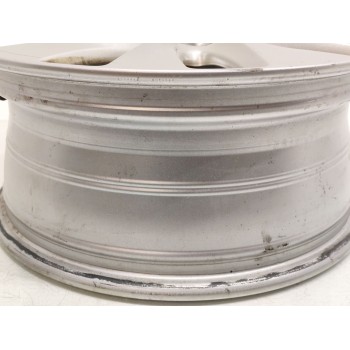 Recambio de llanta para opel combo life edition plus referencia OEM IAM YP00044880  