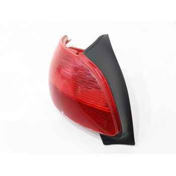 Recambio de piloto trasero izquierdo para peugeot 206 berlina xr referencia OEM IAM   