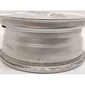 Recambio de llanta para opel combo life edition plus referencia OEM IAM YP00044880  