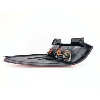 Recambio de piloto trasero derecho para ssangyong rodius xdi referencia OEM IAM 8360221  