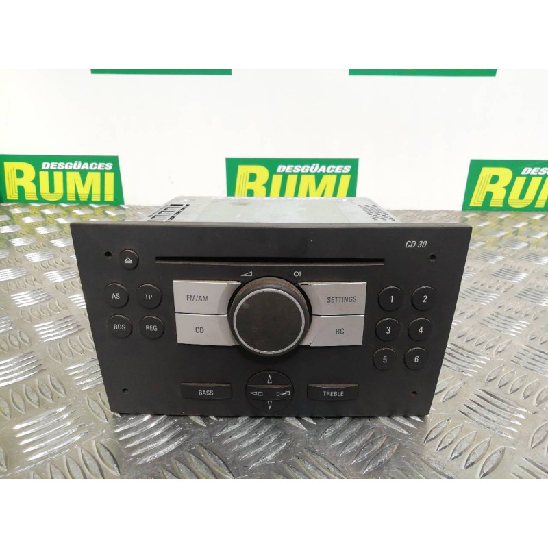 Recambio de sistema audio / radio cd para opel corsa c blue line referencia OEM IAM 13190854MC 7644222311 