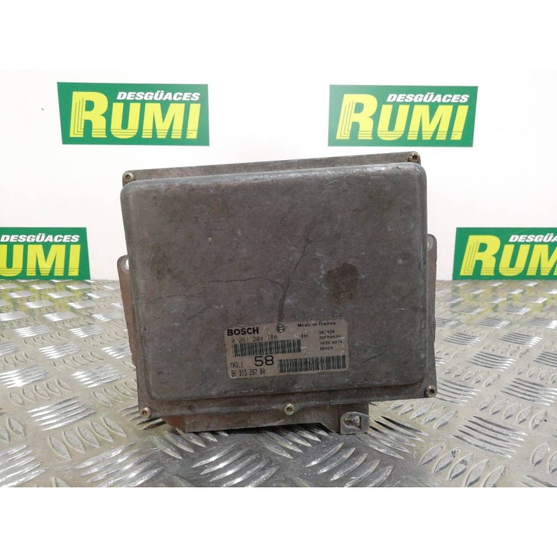 Recambio de centralita motor uce para citroën saxo 1.1 sx referencia OEM IAM 9631528780 0261204788 