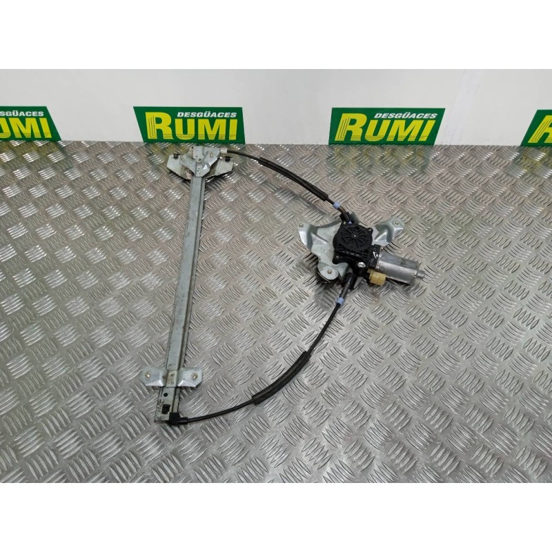 Recambio de elevalunas delantero izquierdo para ford transit connect (tc7) referencia OEM IAM 0130821993 996368100 