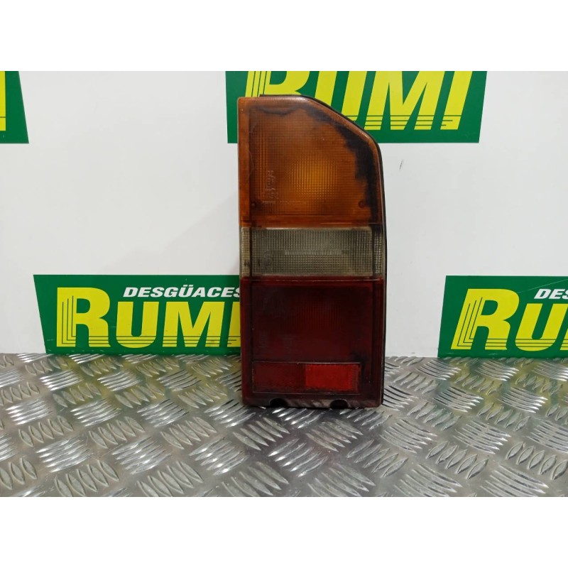 Recambio de piloto trasero derecho para suzuki vitara se/sv (et) referencia OEM IAM 22032224 7R017431 3308801 