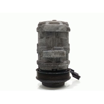 Recambio de compresor aire acondicionado para ssangyong rodius xdi referencia OEM IAM 180500390A  
