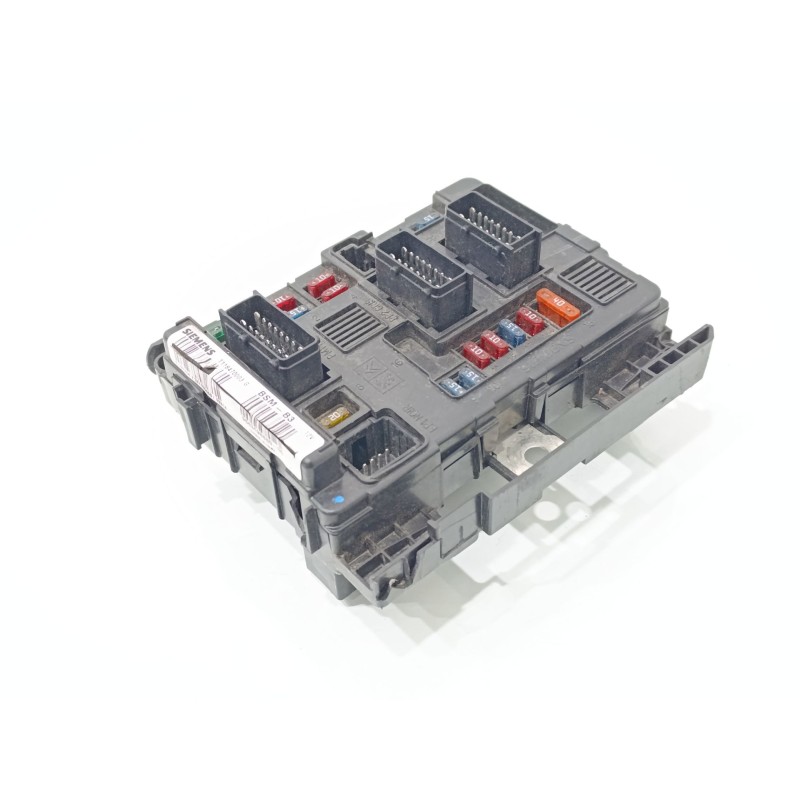 Recambio de caja reles / fusibles para citroën c3 1.4 hdi satisfaction referencia OEM IAM 9643498880  
