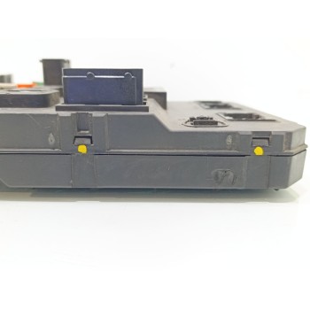 Recambio de caja reles / fusibles para citroën c3 1.4 hdi satisfaction referencia OEM IAM 9650585780  
