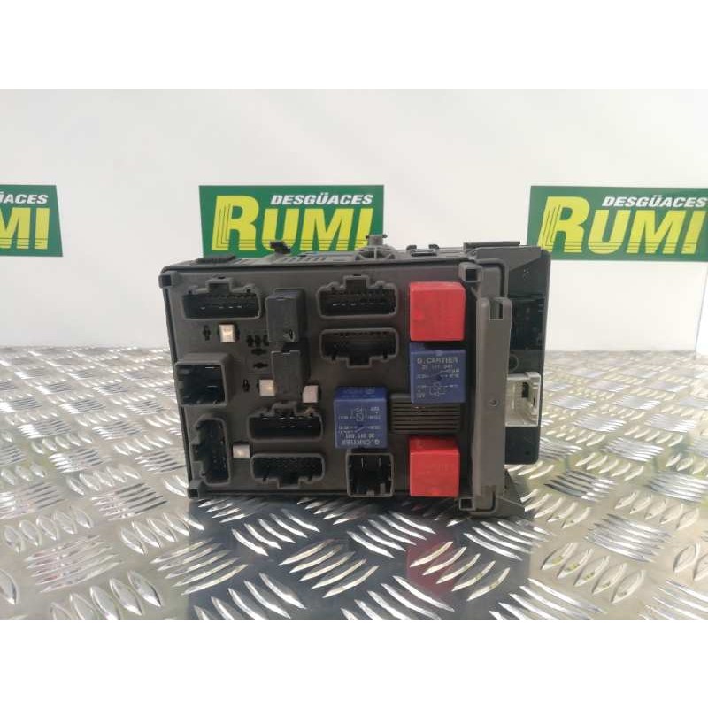 Recambio de caja reles / fusibles para renault laguna ii (bg0) authentique referencia OEM IAM 518095401 8200213234 8200148809