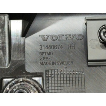 Recambio de soporte bandeja trasera derecha para volvo xc60 momentum awd referencia OEM IAM 31440674  