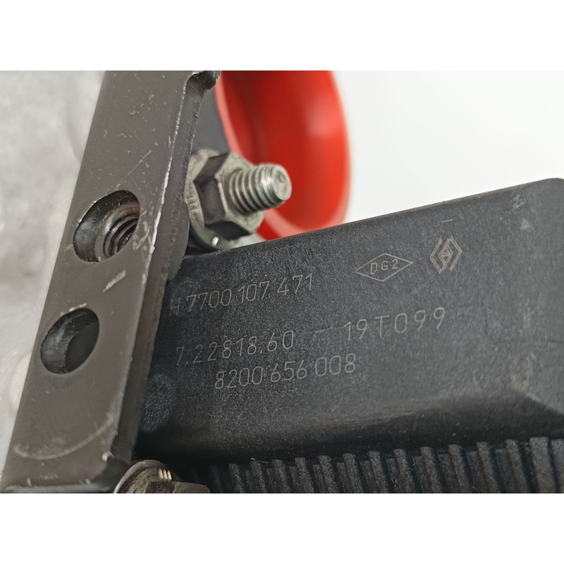 Recambio de valvula egr para suzuki jimny sn (fj) techo metálico referencia OEM IAM 7700107471  