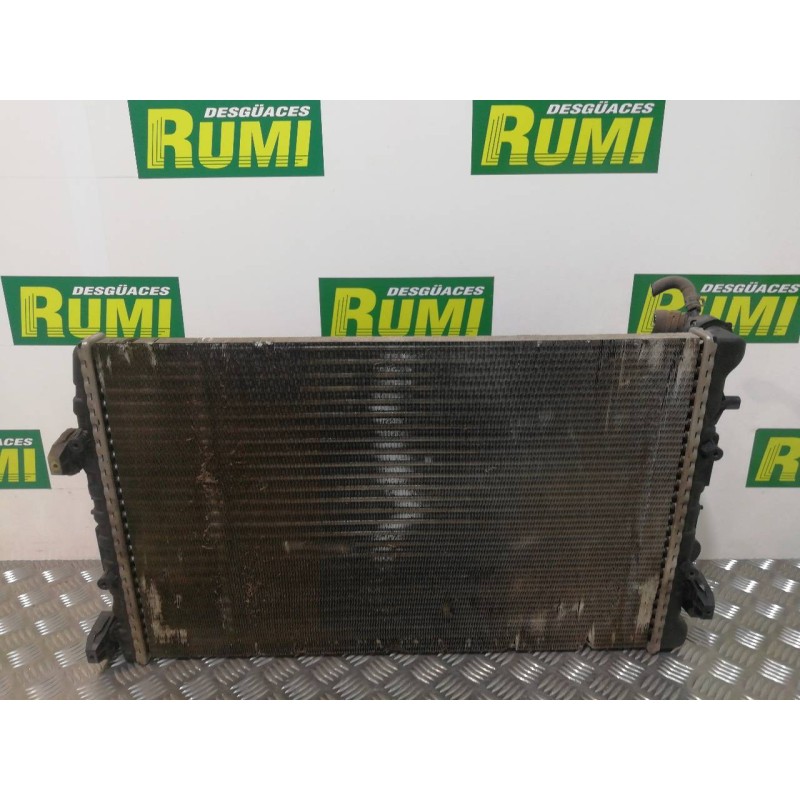 Recambio de radiador agua para volkswagen polo (9n1) highline referencia OEM IAM 6Q0121253Q 151190070F03 