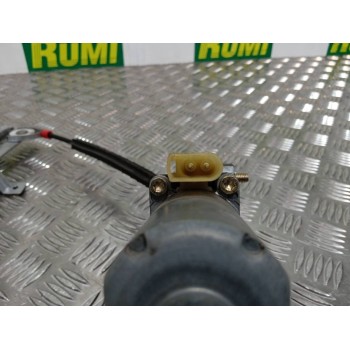 Recambio de elevalunas delantero derecho para ford fiesta berlina (dx) ambiente referencia OEM IAM 96FGA23200  