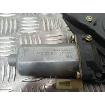 Recambio de elevalunas delantero derecho para ford fiesta berlina (dx) ambiente referencia OEM IAM 96FGA23200  