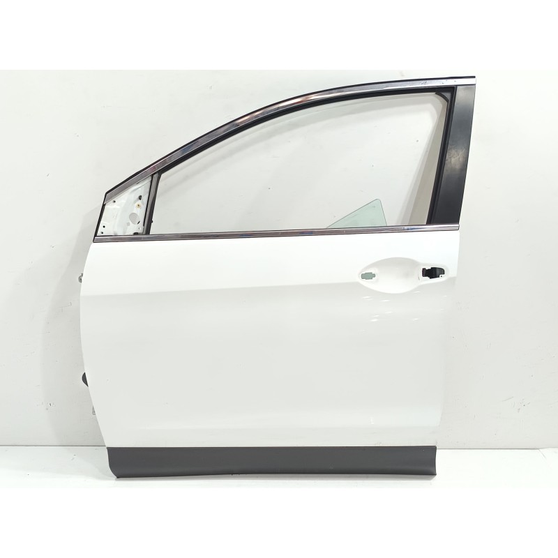 Recambio de puerta delantera izquierda para honda cr-v elegance 4x2 referencia OEM IAM   