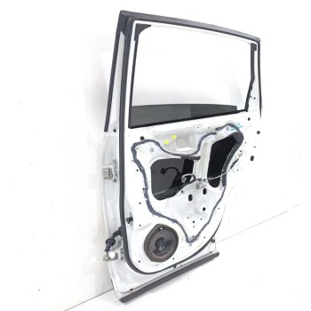 Recambio de puerta trasera derecha para honda cr-v elegance 4x2 referencia OEM IAM   