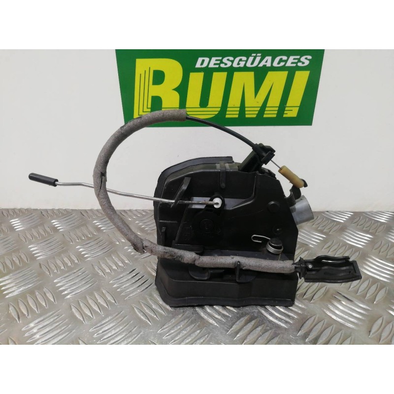 Recambio de cerradura puerta delantera derecha para bmw x5 (e53) 3.0d referencia OEM IAM 1K0400111 A048315 