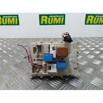 Recambio de caja reles / fusibles para nissan almera tino (v10m) acenta plus referencia OEM IAM 243505M310 0218051 