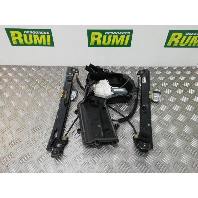 Recambio de elevalunas delantero derecho para seat leon (1p1) reference referencia OEM IAM 1P0867436 986351XXX 3C0959792B
